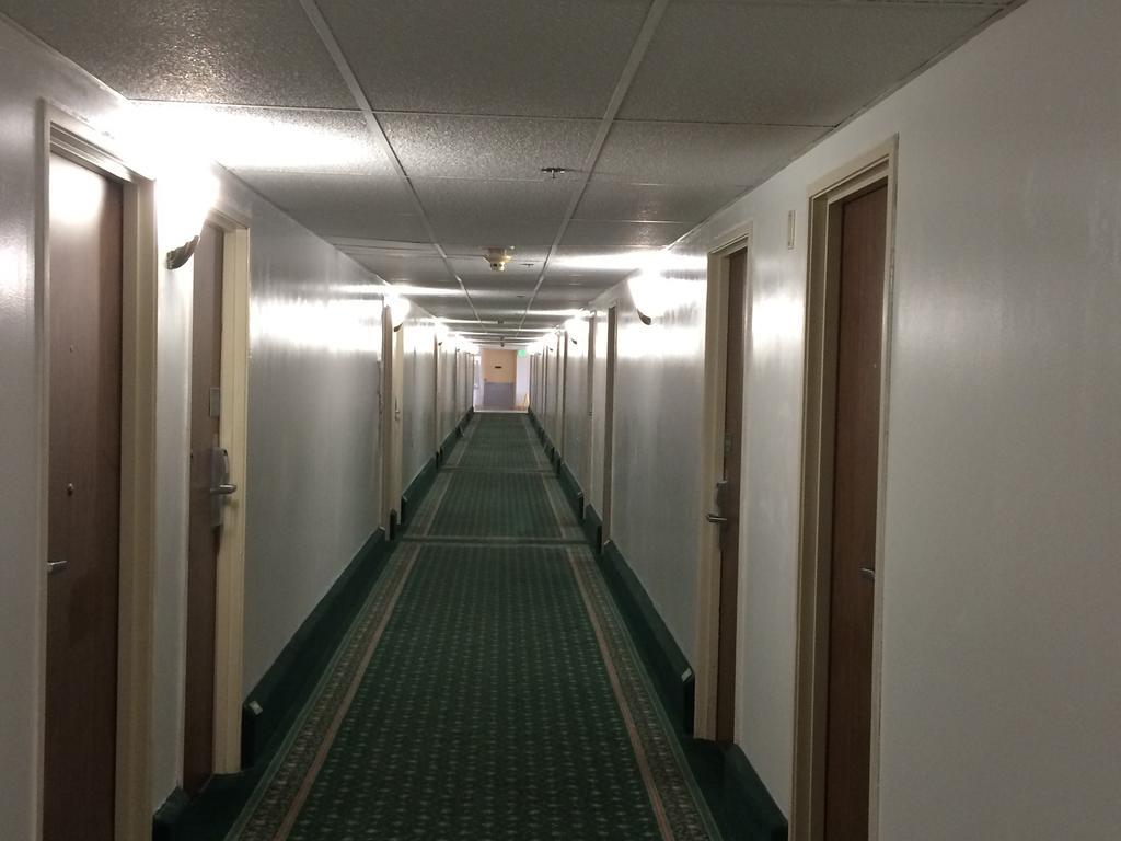 Carol Hotel Omaha Buitenkant foto